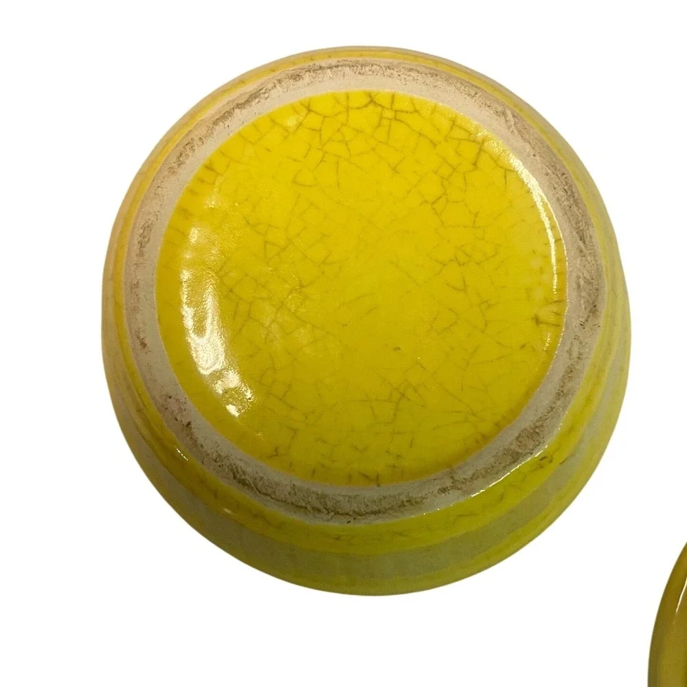 Vintage decor Yellow Ceramic Basketweave Lidded Bowl Vegetable‎ Top 6in cottage